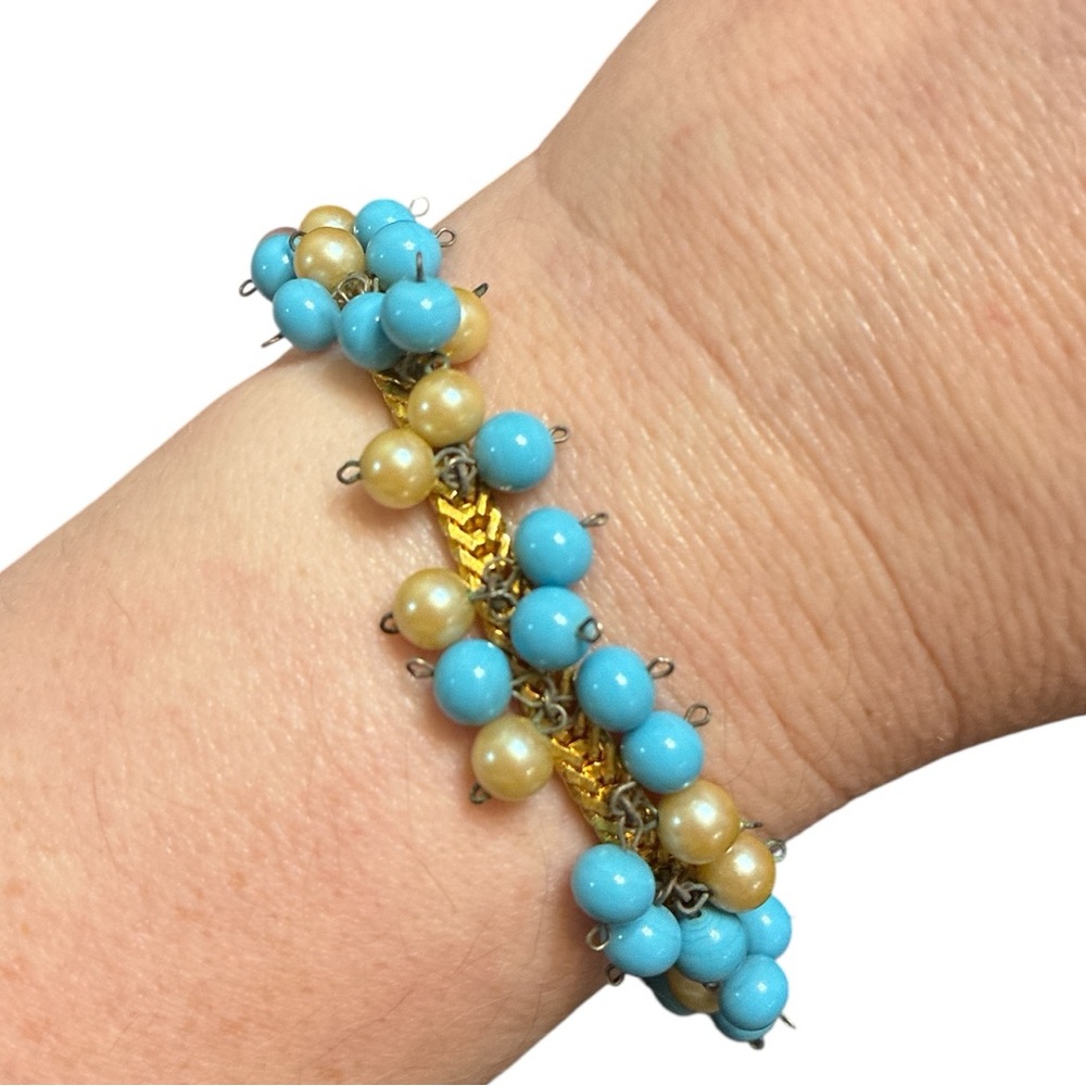 Blue and Faux Pearl Cluster Gold Bracelet